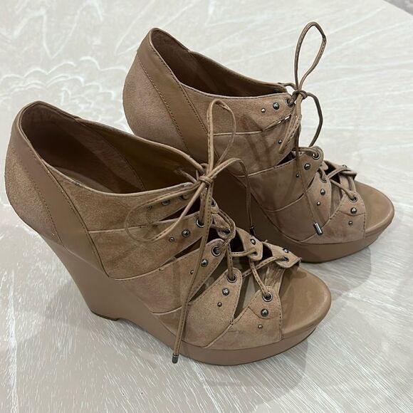 Gianni Bini Lace Up Strappy Wedges Size 8 - Picture 2 of 9